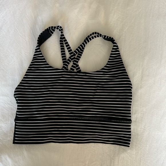 Lululemon sports bra - Picture 1 of 2